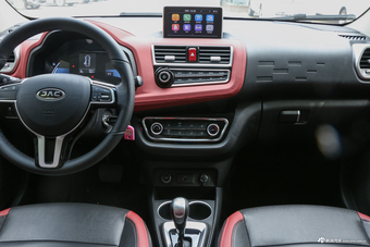 2018款江淮iEV6E运动版 豪华智享型