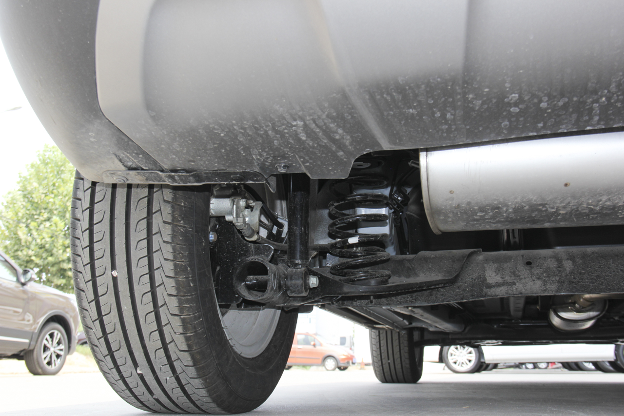 2018款海马S5青春版 1.6L手动豪华定制版