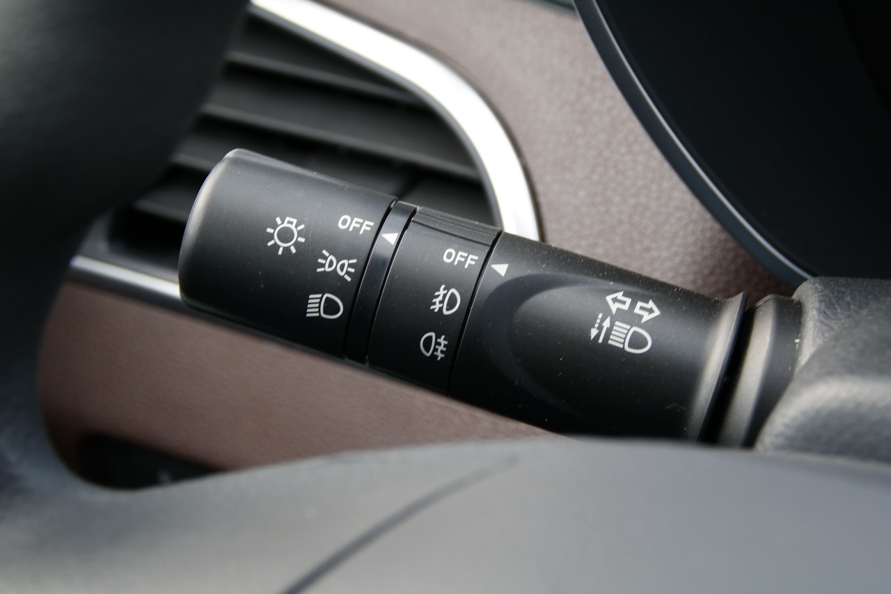 2017福美来七座版1.5T手动适·享型7座