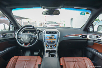 2018款林肯MKZ 2.0T自动尊耀版图片