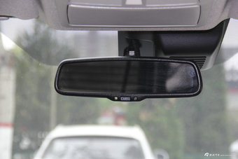 2018款途达 2.5L自动四驱旗舰版