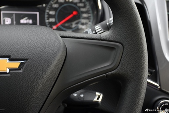 2017款科鲁兹两厢1.5L 自动先锋天窗版