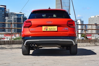 2018款奥迪Q2L 时尚动感型