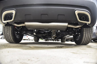 2016款众泰T600 2.0T自动尊享型运动版