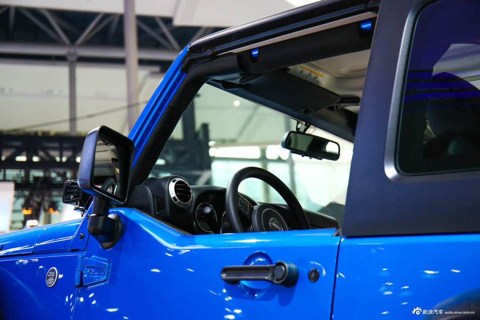 12月限时促销 Jeep牧马人最高优惠5.96万