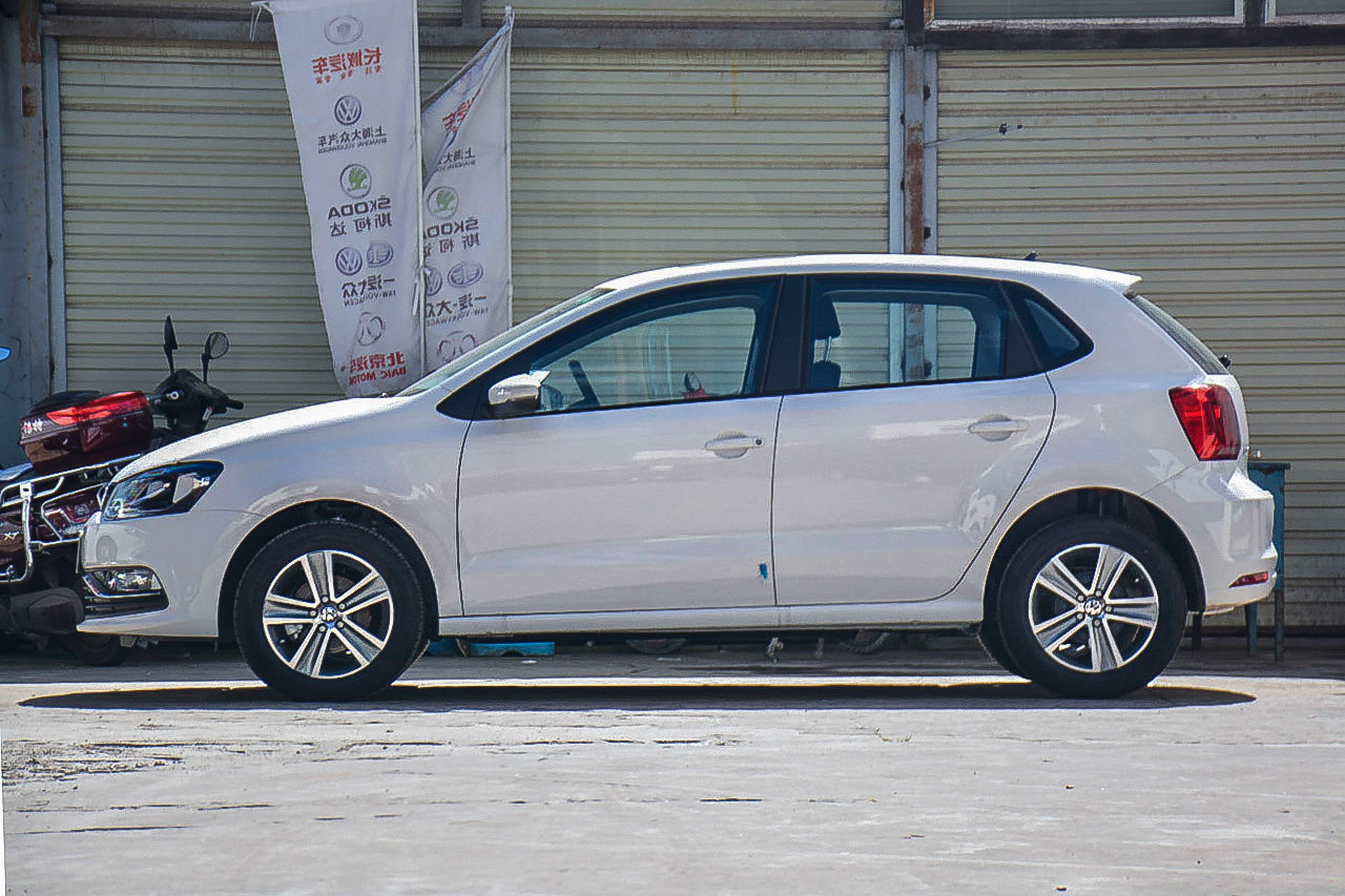2016款POLO 1.6L手动舒适型