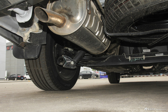  2017款景逸X6 乐享系列1.5T手动豪华型