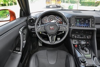 2017款GT-R 3.8T自动旗舰版