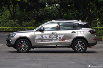 2017款众泰T600 Coupe 1.5T自动尊贵型