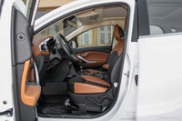 2017款DX7 2.0T手动运动豪华型