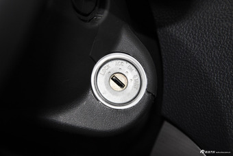 2018款中兴威虎 2.8T柴油国V两驱精英型大双CA4D28C5-1B