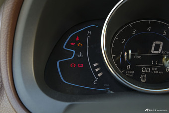 2017款启辰M50V 1.5L手动XL舒适版