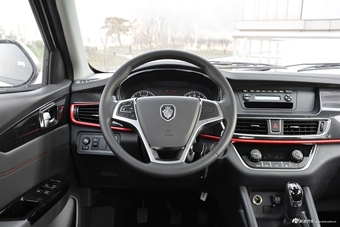 2017款伽途im8 1.5L手动智尚型