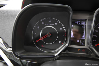 2017款大迈X5 1.5T手动尊享版升级版