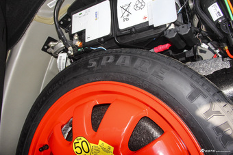 2015款捷豹XJL 3.0L自动SC两驱尊享商务版