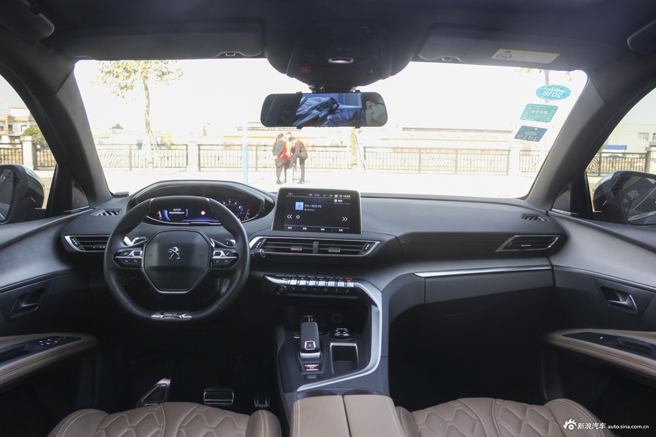 2017款标致5008 1.8T自动380THP豪华GT版7座