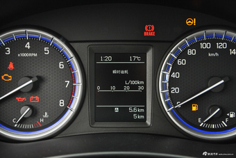 2017款骁途1.6L手动两驱都市时尚型 