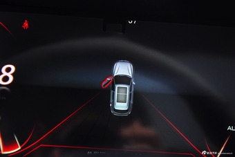 2016款众泰T600 2.0T自动尊贵型运动版