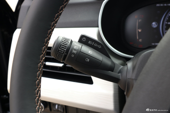 2018款吉利博越1.8TD自动智尊型4G互联版