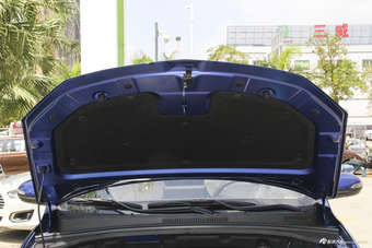 2018款宝骏360 1.5L自动豪华型