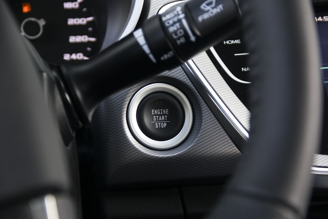 2018款吉利帝豪GL 1.4T自动尊贵智联型