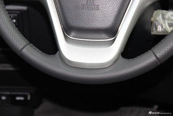 2015款启辰T70X 2.0L自动睿享运动版