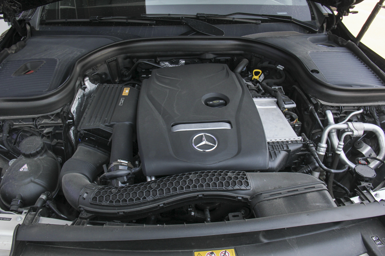 2018款奔驰GLC改款2.0T自动300 4MATIC动感型