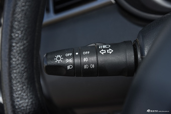 2015款启辰R50X 1.6L自动豪华版