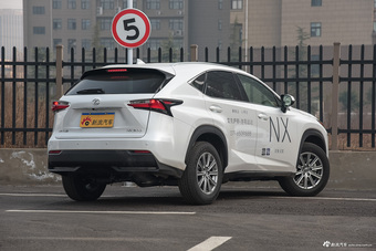 2015款雷克萨斯NX 2.5L自动300h前驱锋尚版