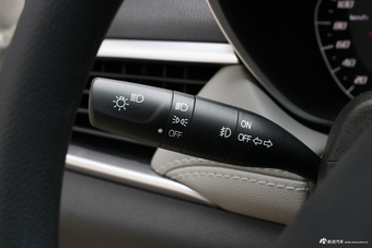 2017款宝骏510 1.5L自动时尚型