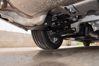 2018款宝马5系改款2.0T自动530Li尊享型M运动套装  