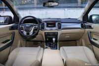 2016款撼路者2.0T自动四驱豪华版汽油