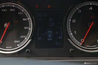 2018款君马S70 1.5T手动舒适型