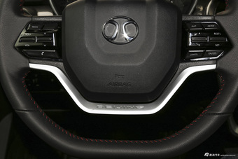 2016款北京BJ20 1.5T 自动CVT豪华型