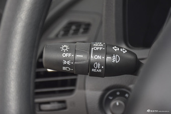 2017款优6 SUV 1.8T自动科技超值型