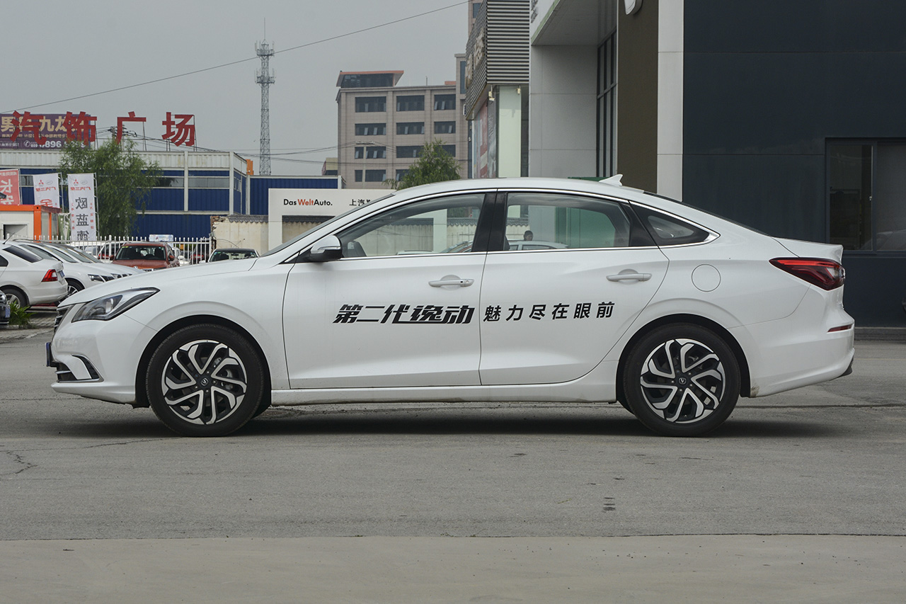 2018款逸动1.6L GDI自动尊尚型 