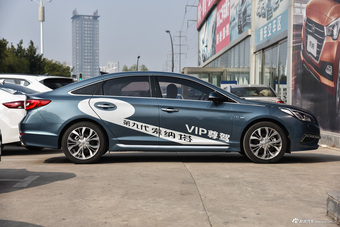 2015款索纳塔九 1.6T自动 DLX尊贵型