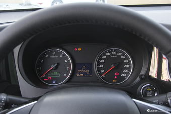 2018款欧蓝德2.0L自动两驱荣耀版5座