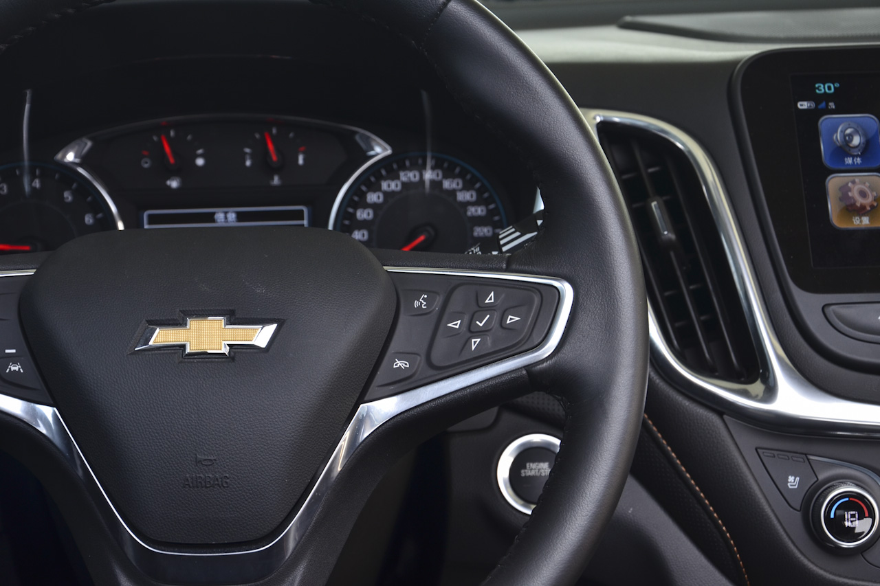  2017款探界者RS 550T 2.0T自动四驱捍界版