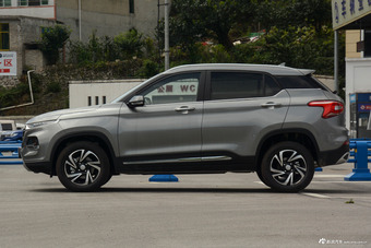 2017款宝骏510 1.5L自动豪华型