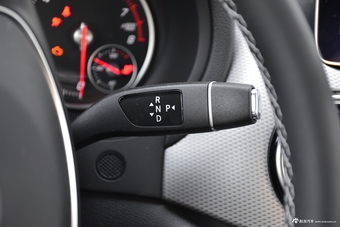 2017款奔驰B级B200 1.6T自动豪华型