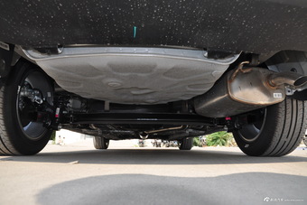 2017款吉利帝豪1.5L手动三厢百万款向上版