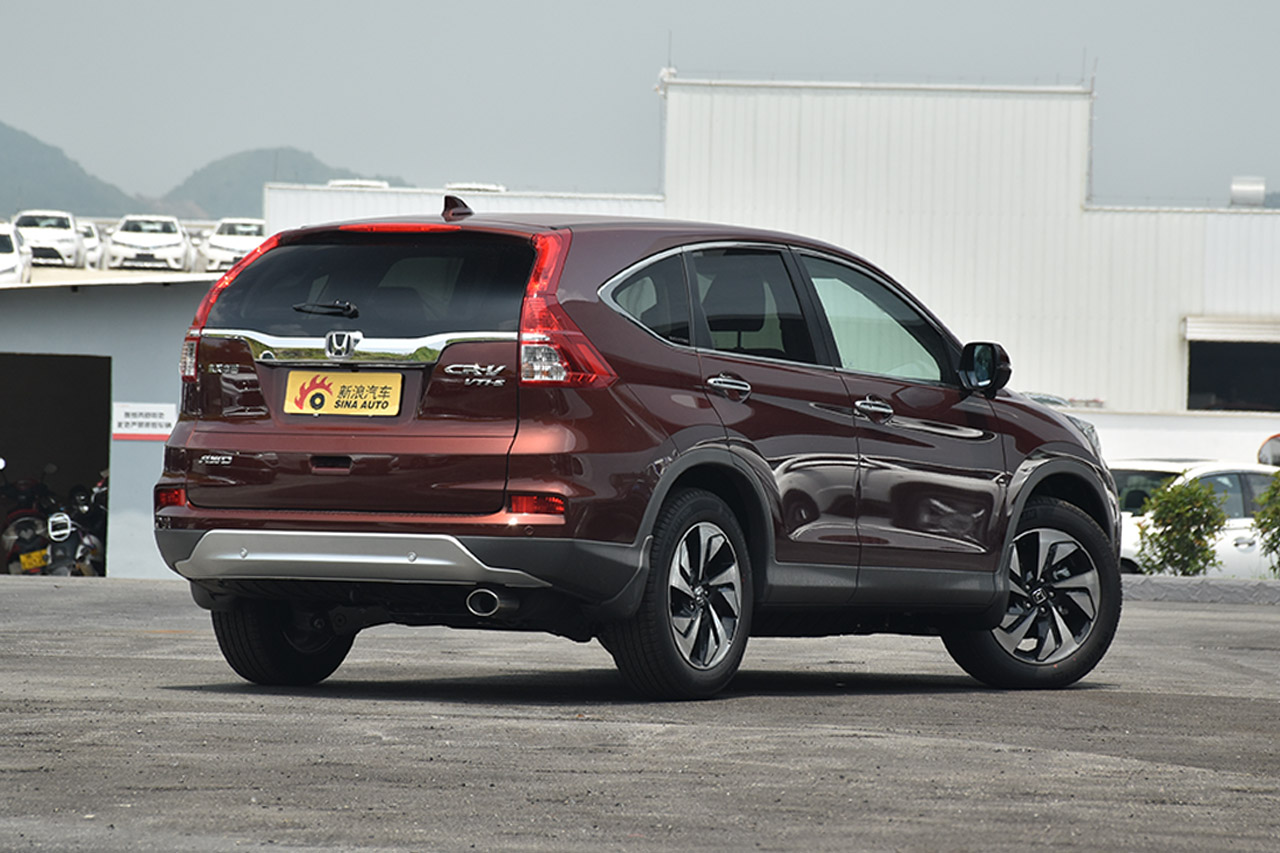 2015款CR-V 2.4L自动四驱尊贵版