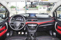 2016款哈弗H1 1.5L手动舒适型蓝标改款 钛白