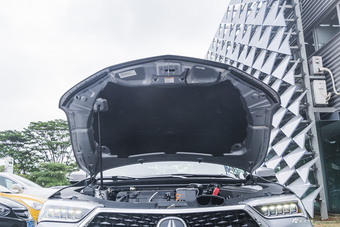 2018款讴歌TLX-L 2.4L自动钻享版 