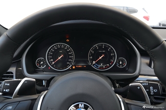 2018款宝马X5 3.0T 自动xDrive35i M运动豪华型