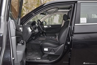 2019款雷斯特G4 2.0T自动四驱豪华版7座