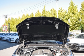 2018款宝马X5 3.0T 自动xDrive35i M运动豪华型