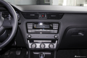 2017款明锐 1.6L手动前行版