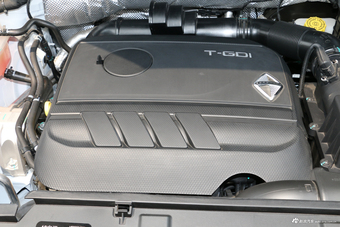 2018款宝沃BX7 2.0T自动28T四驱旗舰型5座